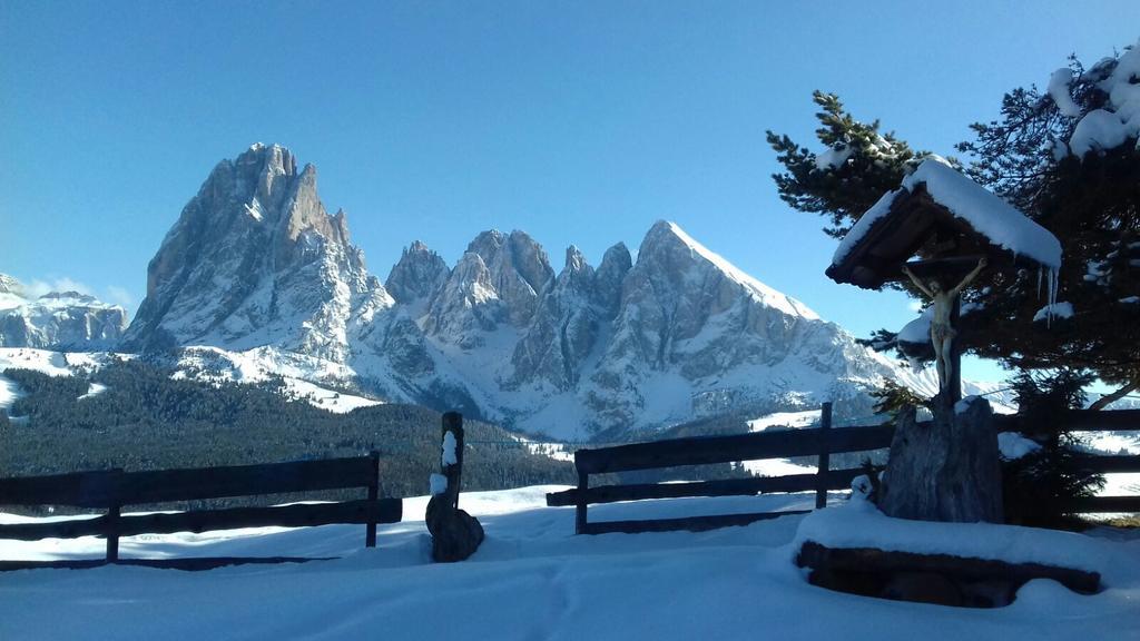Garni Toni Hotel Ortisei Bagian luar foto