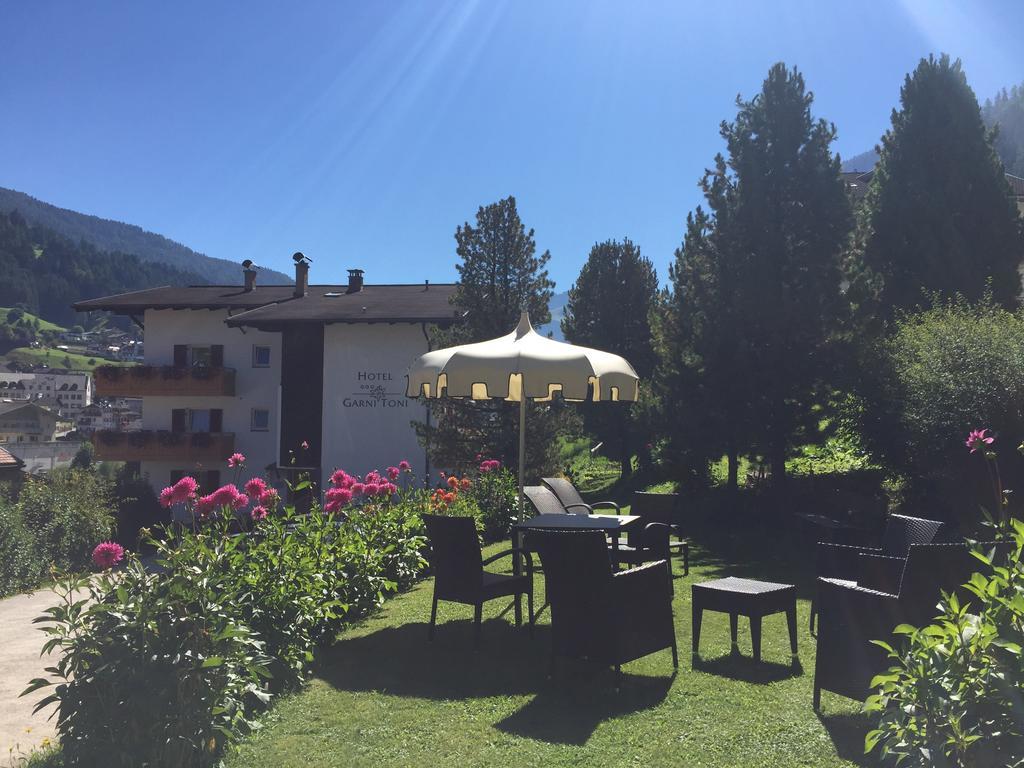 Garni Toni Hotel Ortisei Bagian luar foto