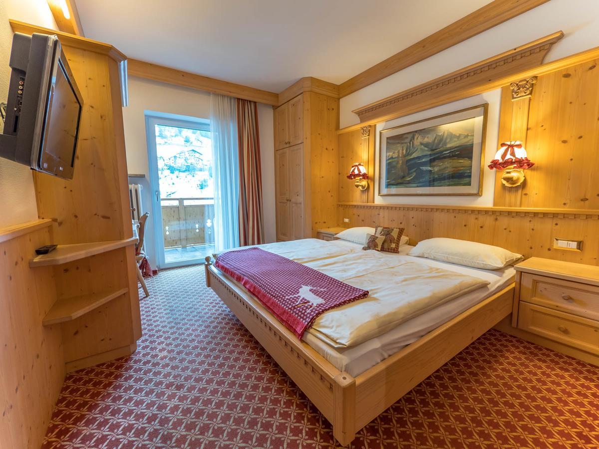Garni Toni Hotel Ortisei Bagian luar foto